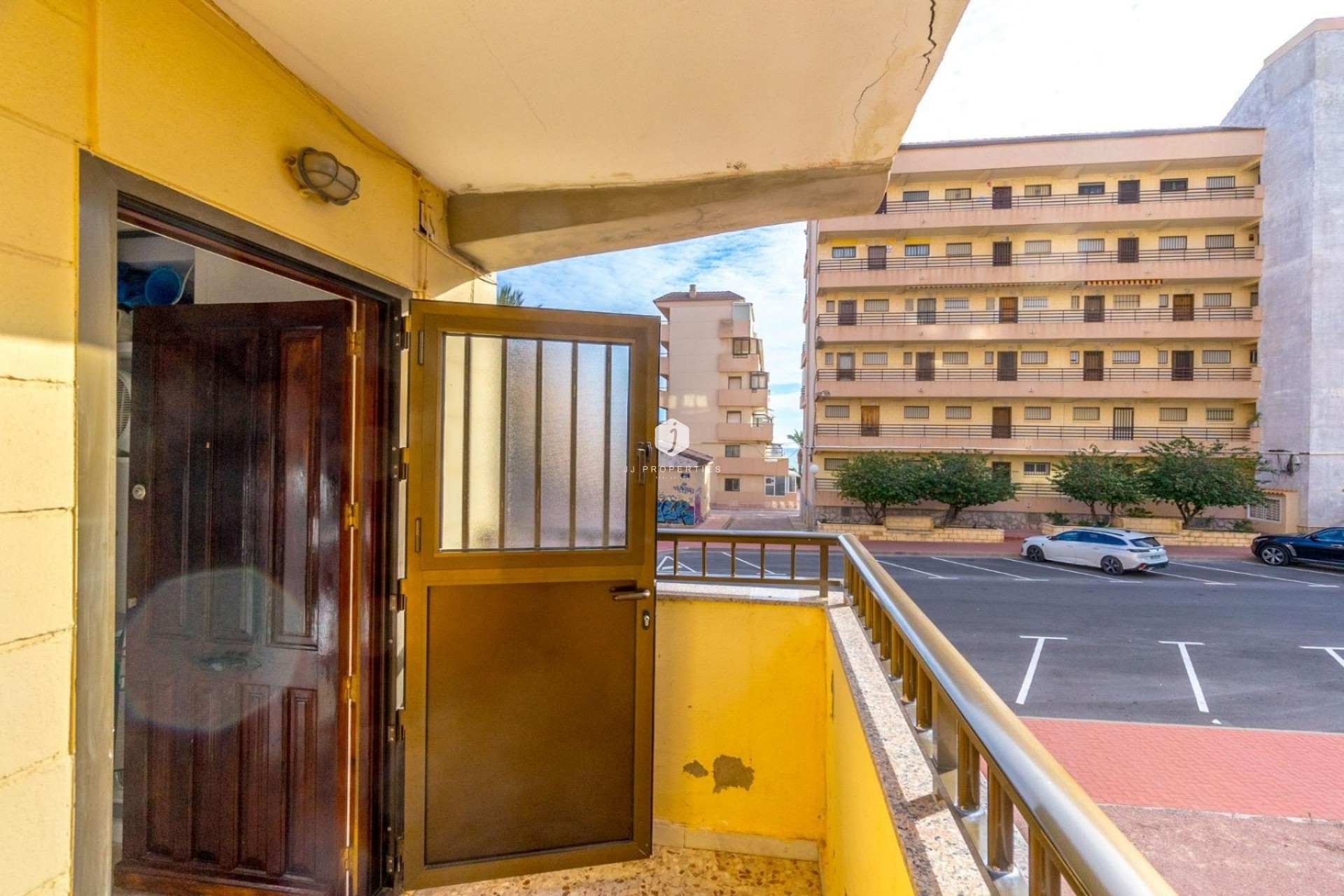 Alquiler a largo plazo - Apartamento / piso -
Torrevieja - Cabo cervera