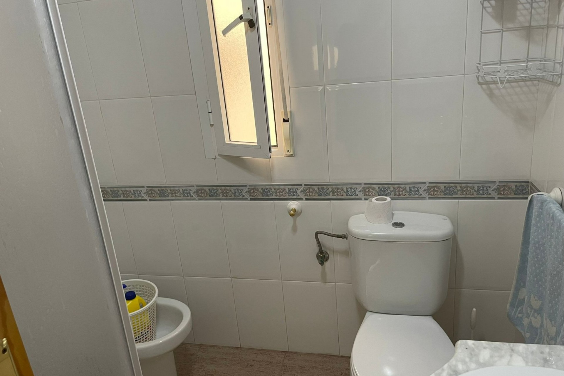 Alquiler a largo plazo - Apartamento / piso -
Torrevieja - Playa del cura