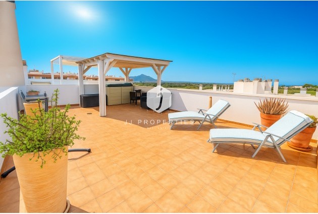 Apartamento / piso - Segunda mano -
            Algorfa - C-97566