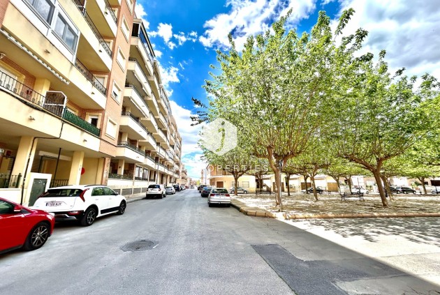 Apartamento / piso - Segunda mano - Almoradí -
                Inland