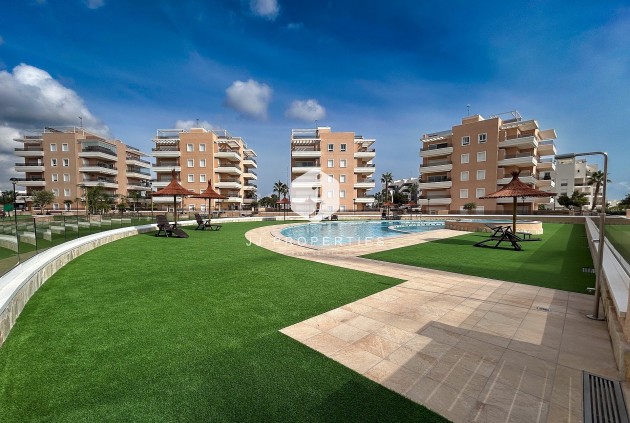 Apartamento / piso - Segunda mano - El Raso -
                Costa Blanca