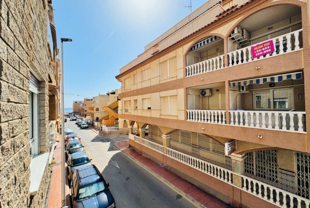 Apartamento / piso - Segunda mano - La Mata -
                Costa Blanca