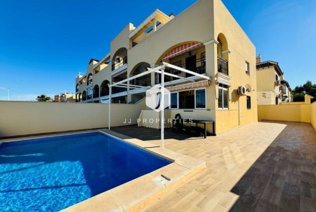 Apartamento / piso - Segunda mano - La Mata -
                Costa Blanca