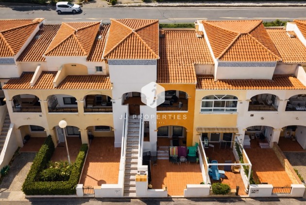Apartamento / piso - Segunda mano -
            Los Altos - C-89846
