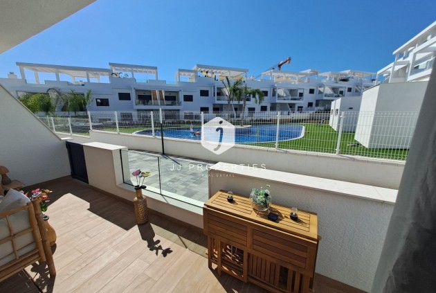 Apartamento / piso - Segunda mano - Los Balcones -
                Costa Blanca