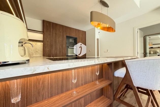 Apartamento / piso - Segunda mano - Orihuela Costa -
                Altos De Campoamor