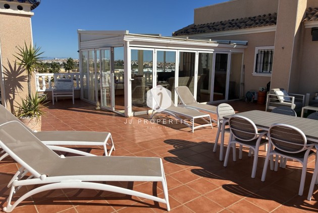 Apartamento / piso - Segunda mano - Orihuela Costa -
                Costa Blanca