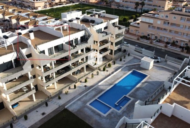 Apartamento / piso - Segunda mano - Orihuela Costa -
                Costa Blanca