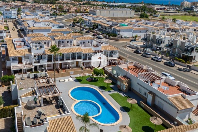 Apartamento / piso - Segunda mano - Orihuela Costa -
                Costa Blanca