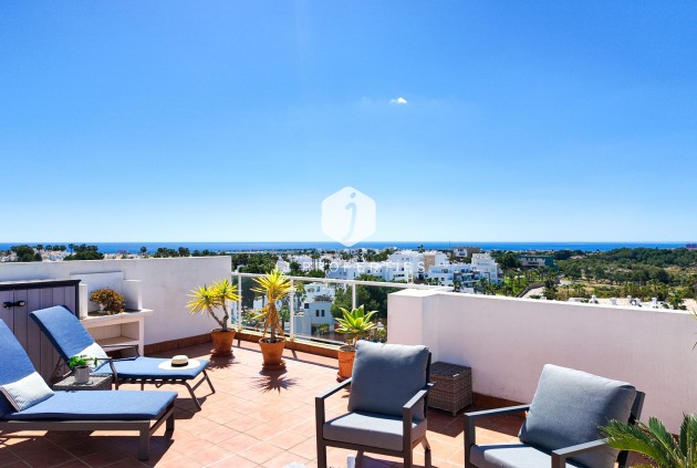 Apartamento / piso - Segunda mano - Orihuela Costa -
                Costa Blanca