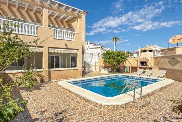 Apartamento / piso - Segunda mano - Orihuela Costa -
                Costa Blanca