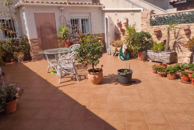 Apartamento / piso - Segunda mano - Orihuela Costa -
                La Regia