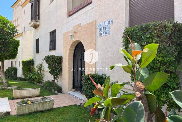 Apartamento / piso - Segunda mano - Orihuela Costa -
                Las Ramblas