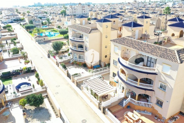 Apartamento / piso - Segunda mano - Orihuela Costa -
                Lomas de Cabo Roig