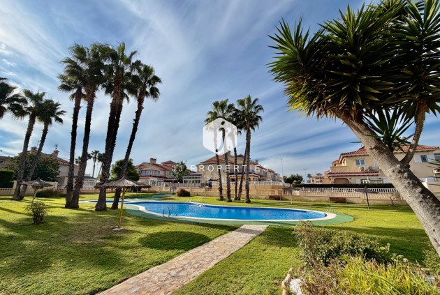 Apartamento / piso - Segunda mano - Orihuela Costa -
                Playa Flamenca Norte