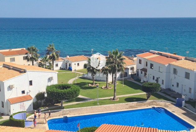 Apartamento / piso - Segunda mano -
            Playa Flamenca - C-38570