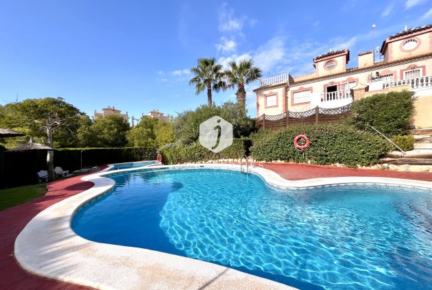 Apartamento / piso - Segunda mano - Playa Flamenca -
                Costa Blanca