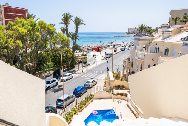 Apartamento / piso - Segunda mano - Torrevieja -
                aguas nuevas