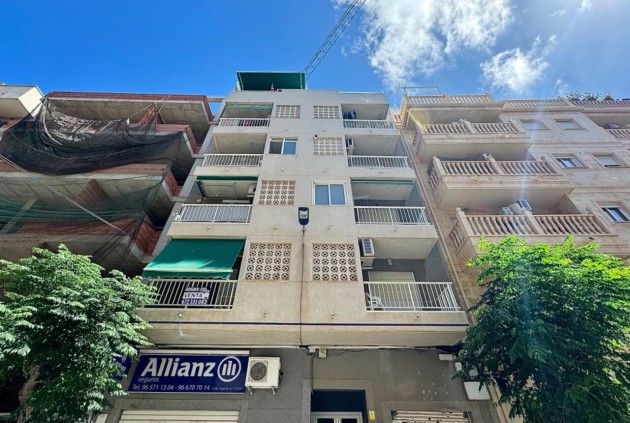 Apartamento / piso - Segunda mano - Torrevieja -
                Costa Blanca