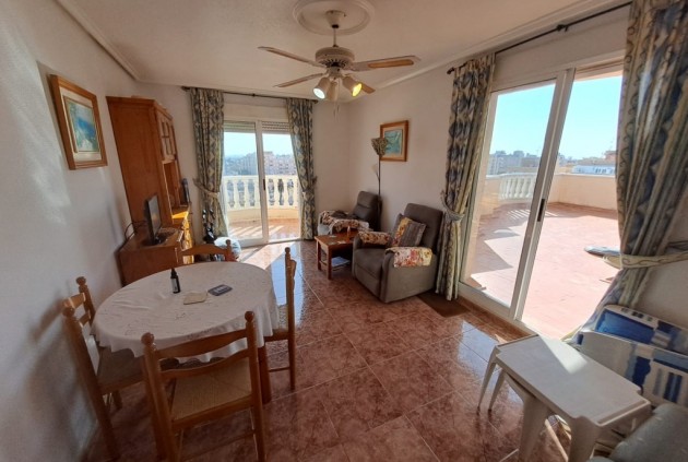 Apartamento / piso - Segunda mano - Torrevieja -
                Costa Blanca