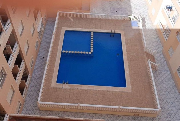 Apartamento / piso - Segunda mano - Torrevieja -
                Costa Blanca