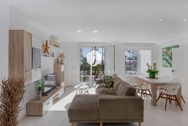 Apartamento / piso - Segunda mano - Torrevieja -
                Costa Blanca