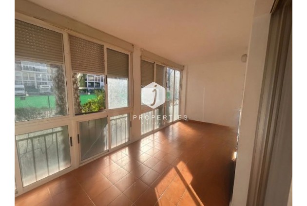 Apartamento / piso - Segunda mano - Torrevieja -
                Costa Blanca