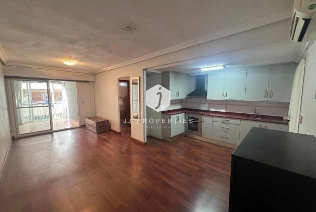 Apartamento / piso - Segunda mano - Torrevieja -
                Costa Blanca