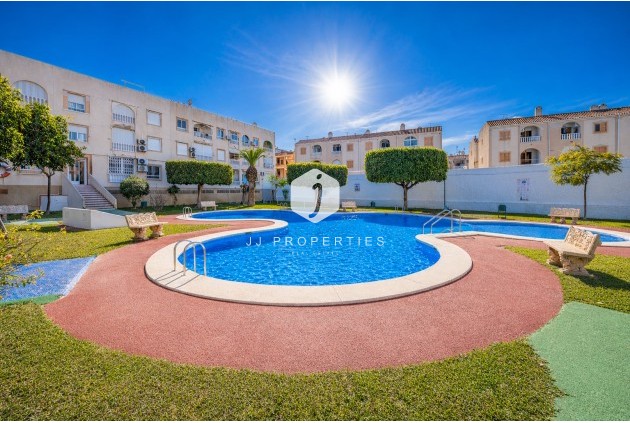 Apartamento / piso - Segunda mano - Torrevieja -
                Costa Blanca