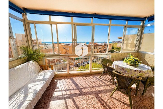 Apartamento / piso - Segunda mano - Torrevieja -
                Costa Blanca