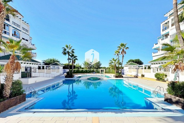 Apartamento / piso - Segunda mano - Torrevieja -
                Costa Blanca