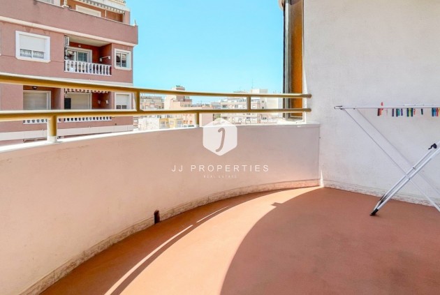 Apartamento / piso - Segunda mano - Torrevieja -
                Costa Blanca
