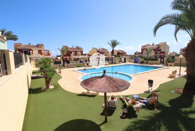 Apartamento / piso - Segunda mano - Torrevieja -
                Costa Blanca