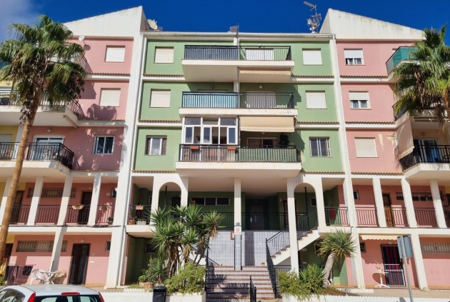 Apartamento / piso - Segunda mano - Torrevieja -
                La veleta