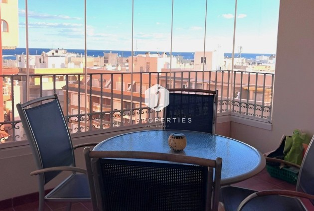 Apartamento / piso - Segunda mano - Torrevieja -
                Playa de los Locos
