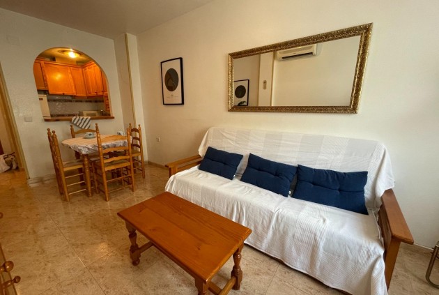 Apartamento / piso - Segunda mano - Torrevieja -
                Playa del Cura