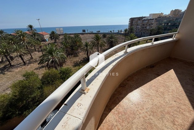 Apartamento / piso - Segunda mano - Torrevieja -
                Playa del Cura