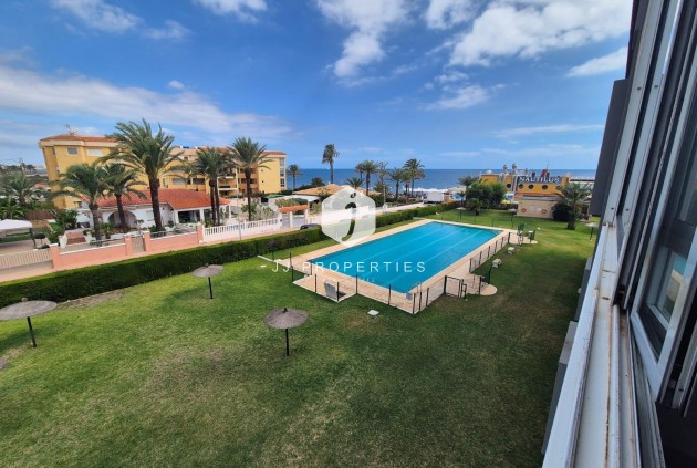 Apartamento / piso - Segunda mano - Torrevieja -
                Punta prima