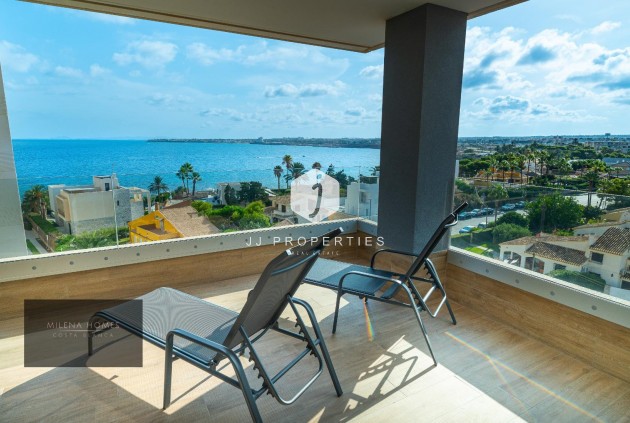 Apartamento / piso - Segunda mano - Torrevieja -
                Punta prima