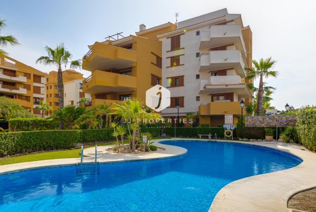 Apartamento / piso - Segunda mano - Torrevieja -
                Punta prima