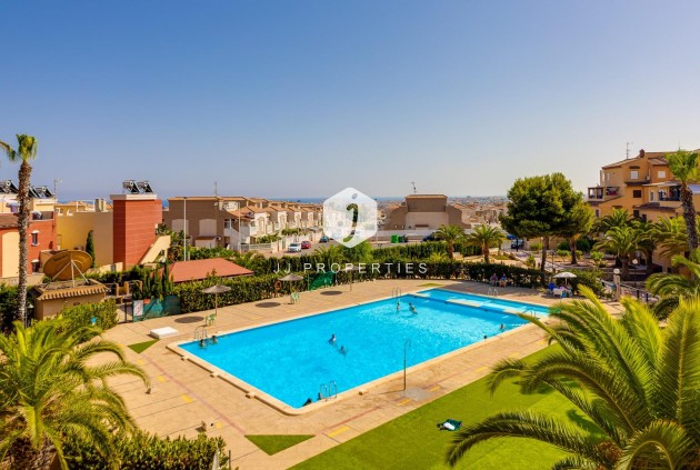 Apartamento / piso - Segunda mano - Torrevieja -
                Torreblanca