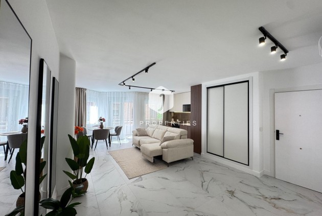 Apartamento / piso - Segunda mano - Torrevieja -
                Torrevieja