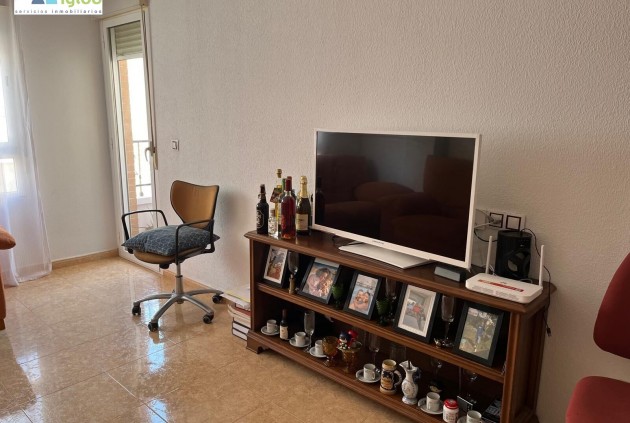 Apartment / flat - Resale - Almoradí -
                Almoradí