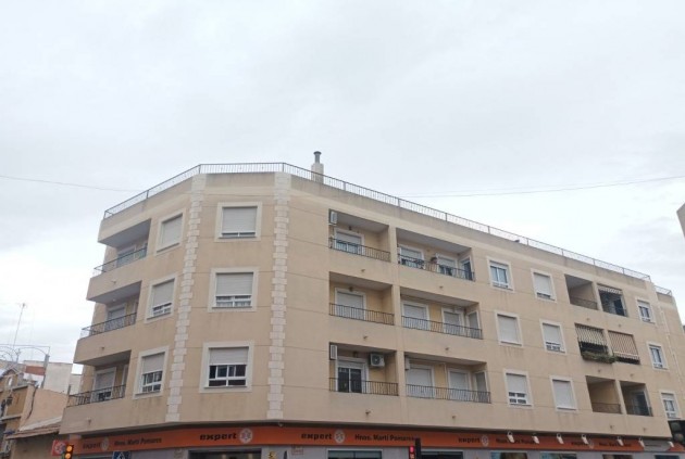 Apartment / flat - Resale - Almoradí -
                Las Heredades