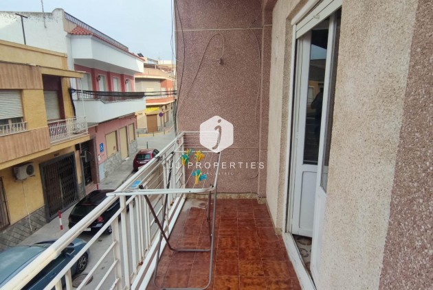 Apartment / flat - Resale -
            Cox - C-87075