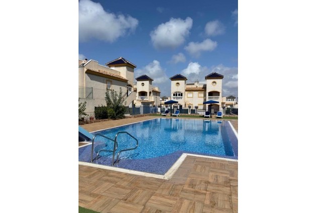 Apartment / flat - Resale - Guardamar del Segura -
                Costa Blanca