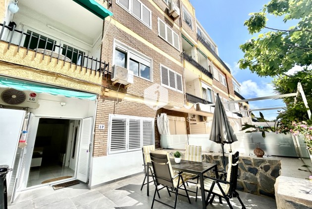 Apartment / flat - Resale - La Zenia -
                Costa Blanca