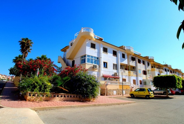 Apartment / flat - Resale - Orihuela Costa -
                Playa Flamenca