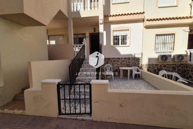 Apartment / flat - Resale -
            Playa Flamenca - C-92800
