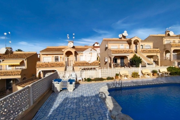 Apartment / flat - Resale - San Miguel de Salinas -
                Inland